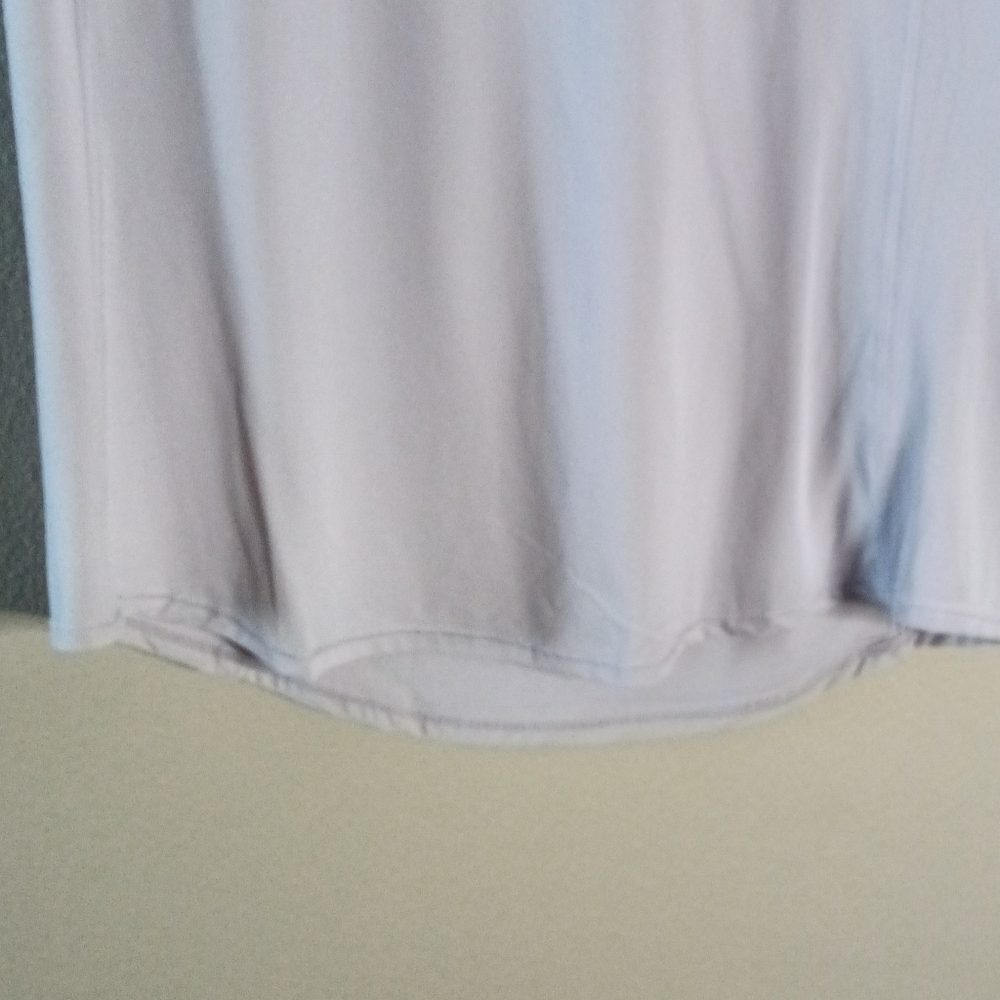 Pure Barre Lavender Tee Shirt Round Neck Mesh Open Back Size Small - Picture 4 of 7
